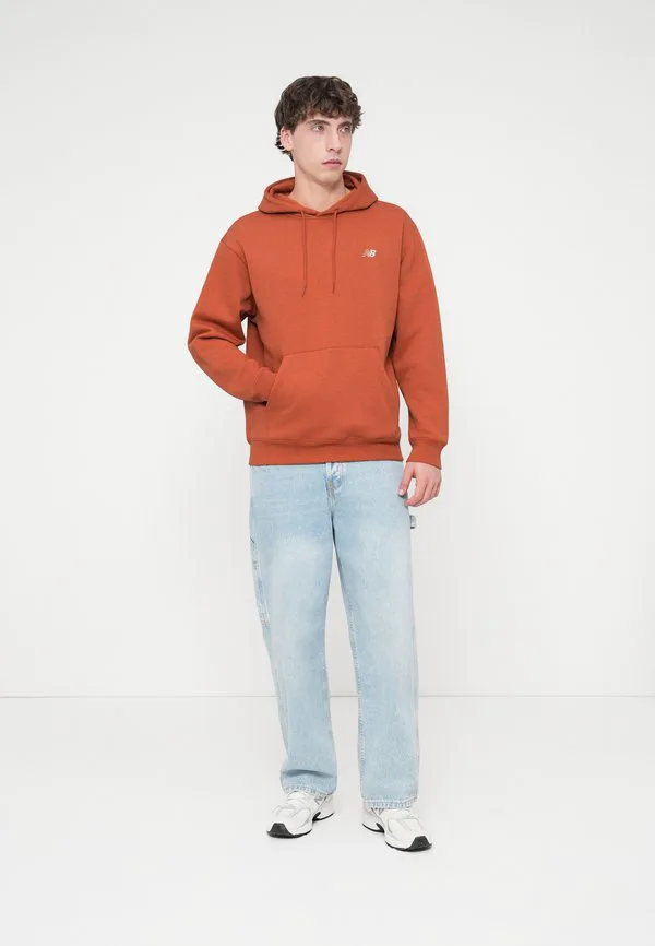 

Худи essentials унисекс New Balance, Cinnamon/White, Белый, Худи essentials унисекс New Balance, Cinnamon/White