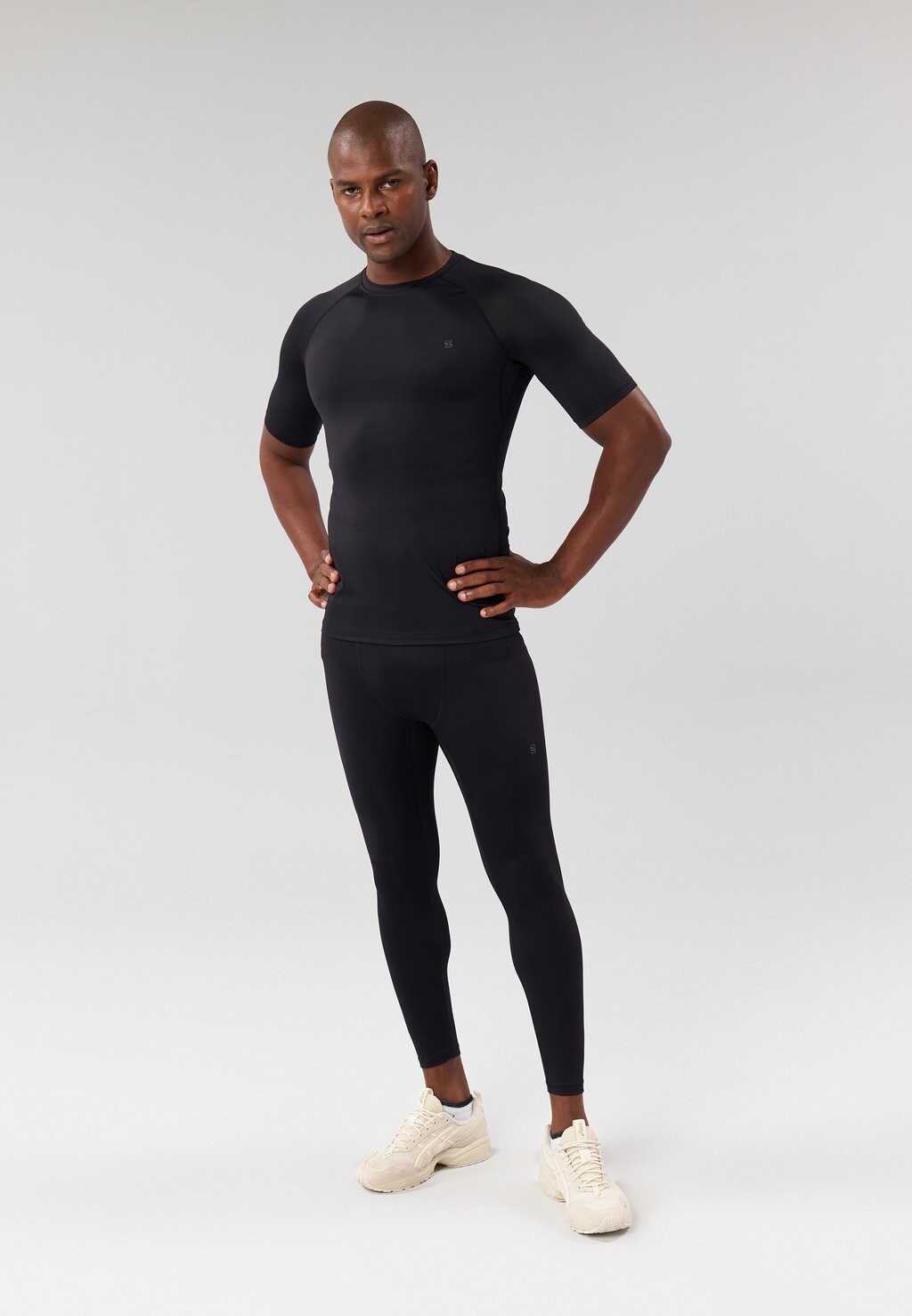 

базовая футболка 2 Pack Pier One Sport, цвет black/dark blue