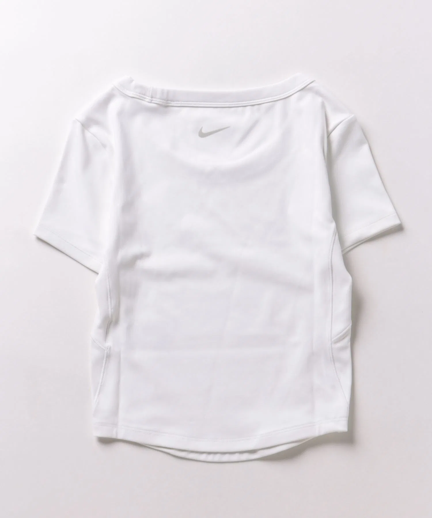 Женская футболка NIKE One DF S/S облегающего кроя лилового цвета — фото 2