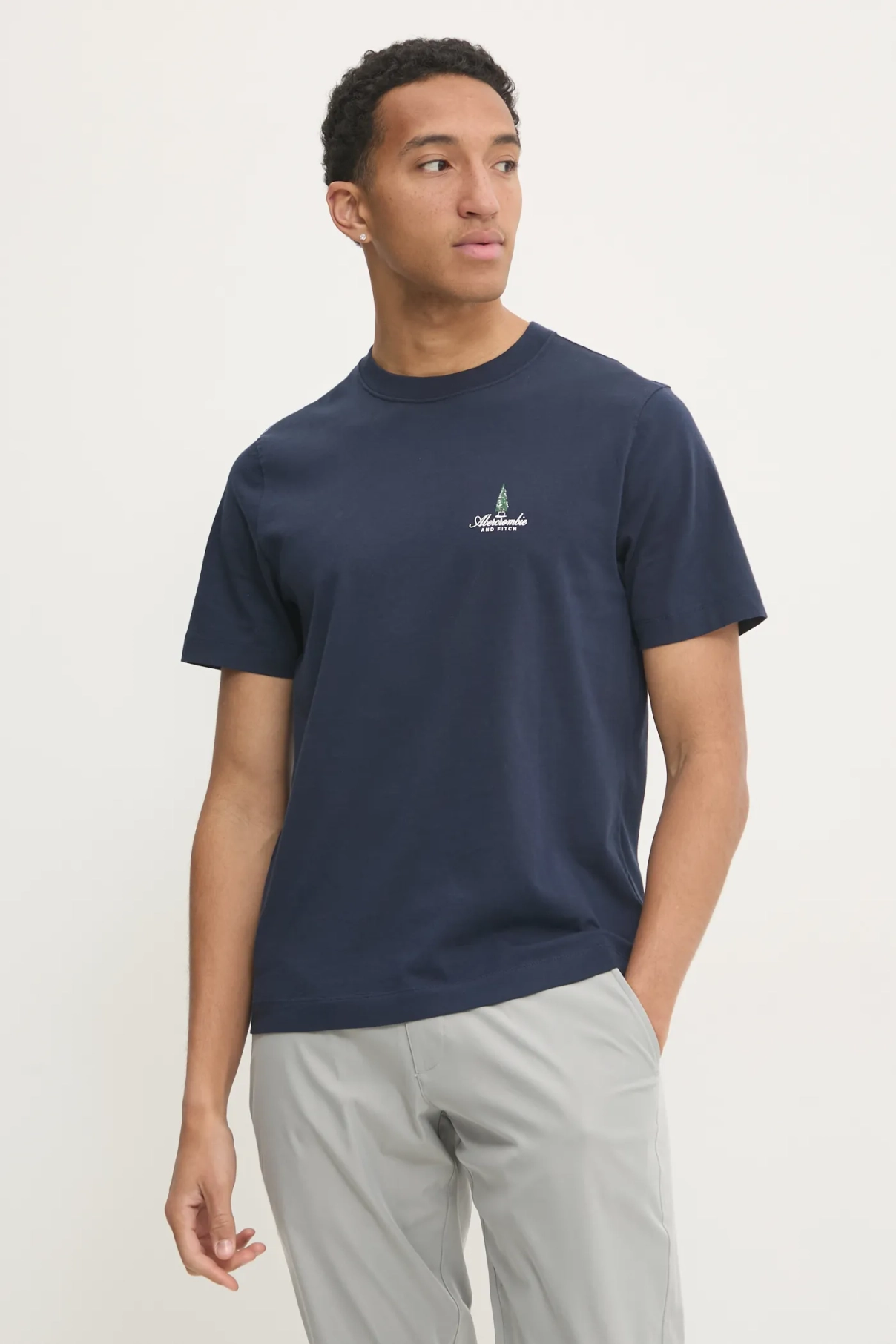 

Хлопковая футболка Abercrombie & Fitch, темно-синий