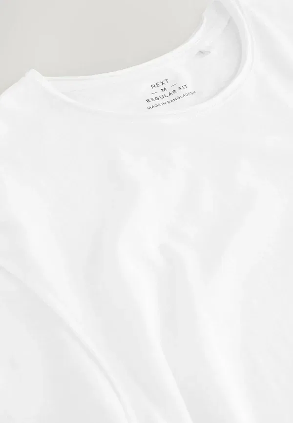Футболка Next Regular fit lightweight slub raw edge neck t-shirt, белый — фото 2