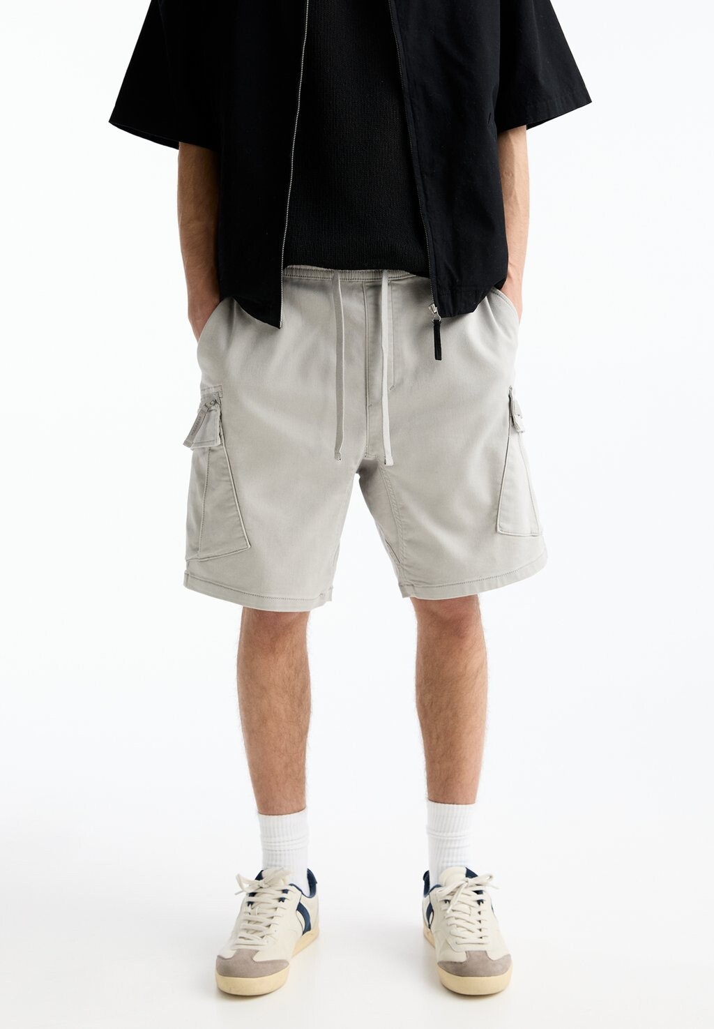 

Шорты Elasticated Bermuda PULL&BEAR, камень