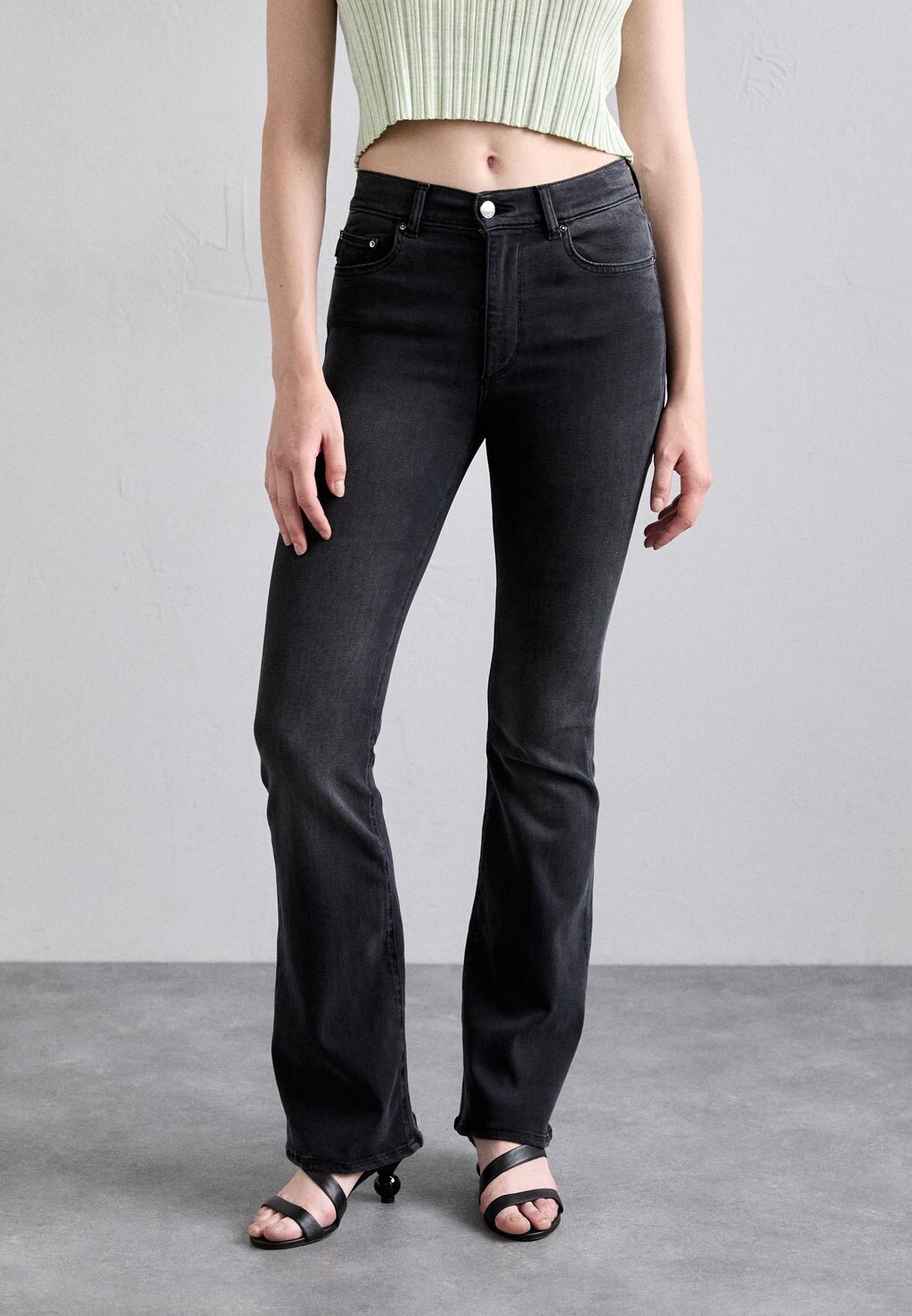 

Джинсы Bootcut BRIDGET HIGH RISE INSTASCULPT DL1961, синий деним