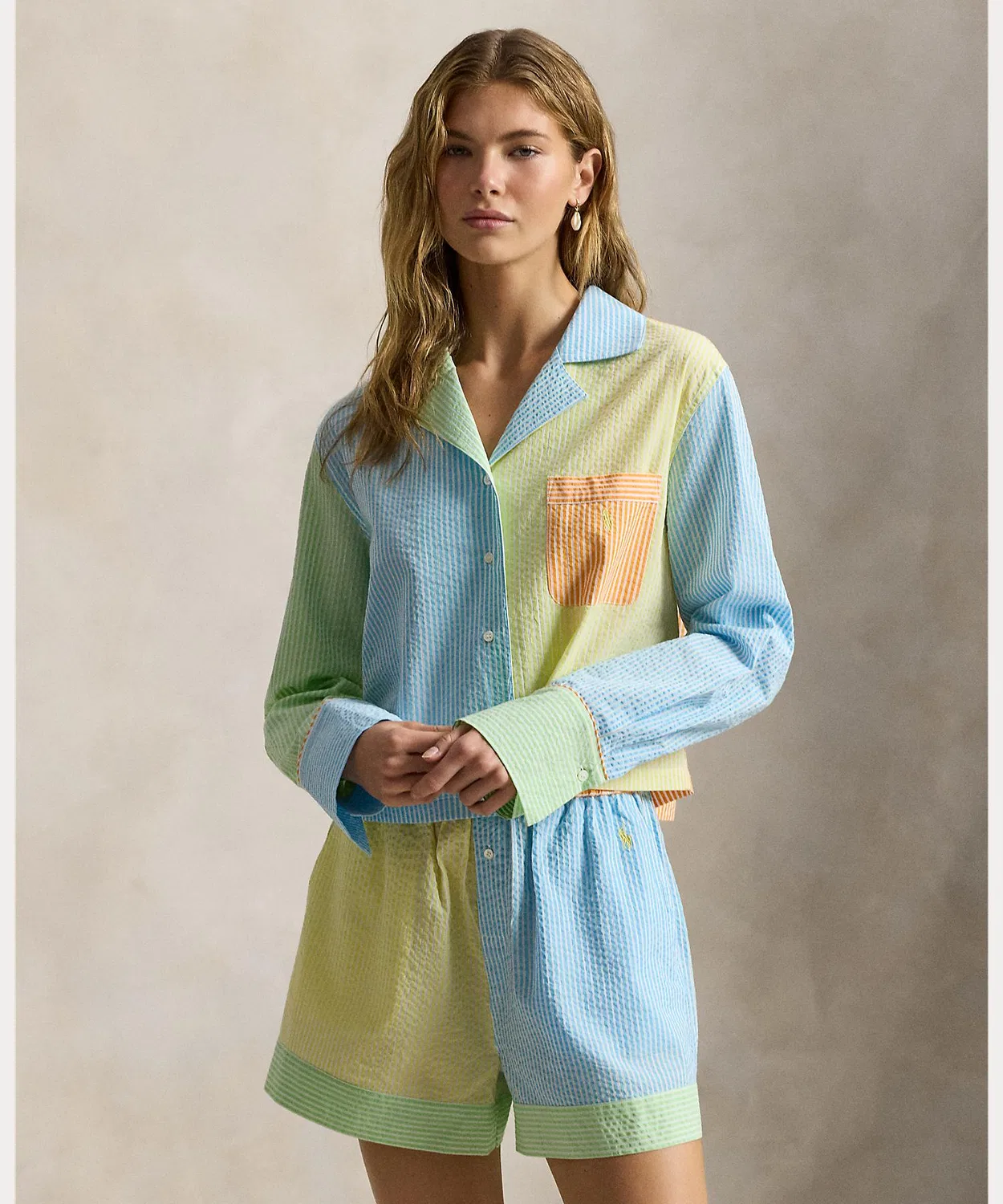 Пижама из сизалькера с полосками Ralph Lauren, комплект из рубашки и шорт, мультиколор — фото 3
