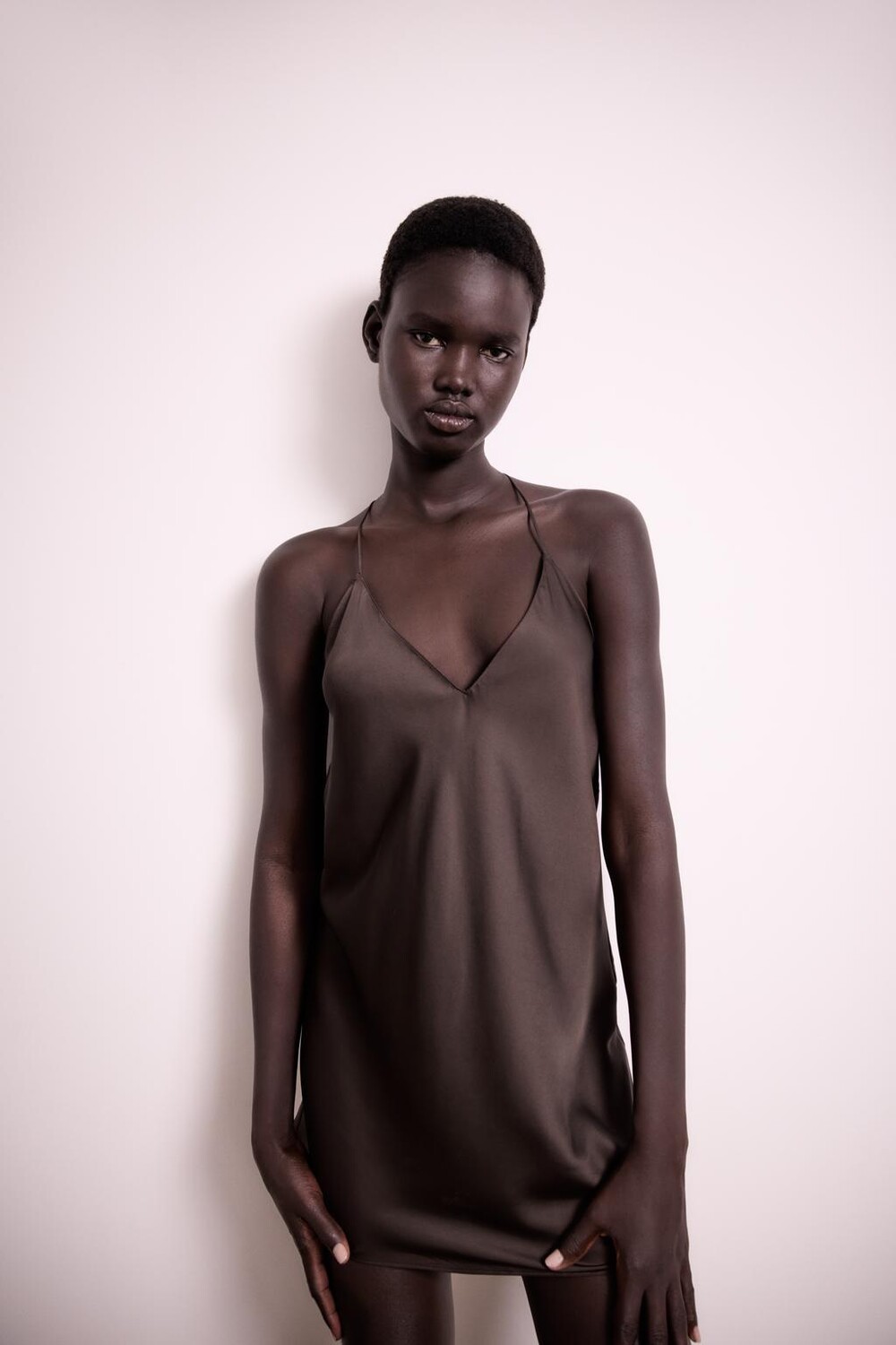 

Платье-комбинация атласного типа ZARA, коричневый