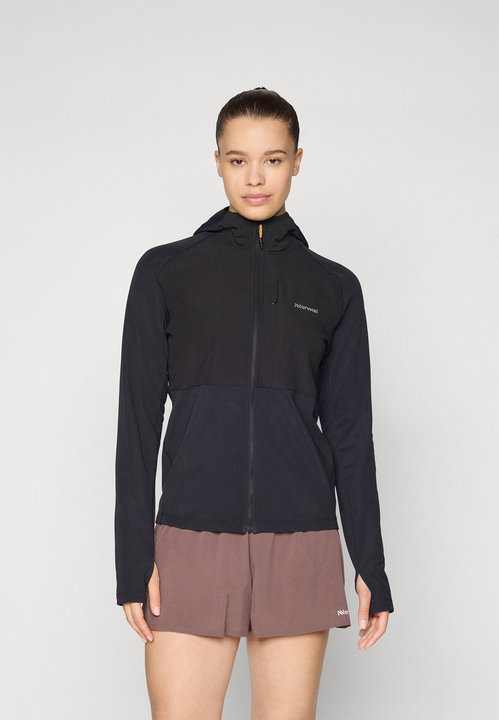 

Куртка для бега WOMENS ACTIVE WARM JACKET NNormal, черный