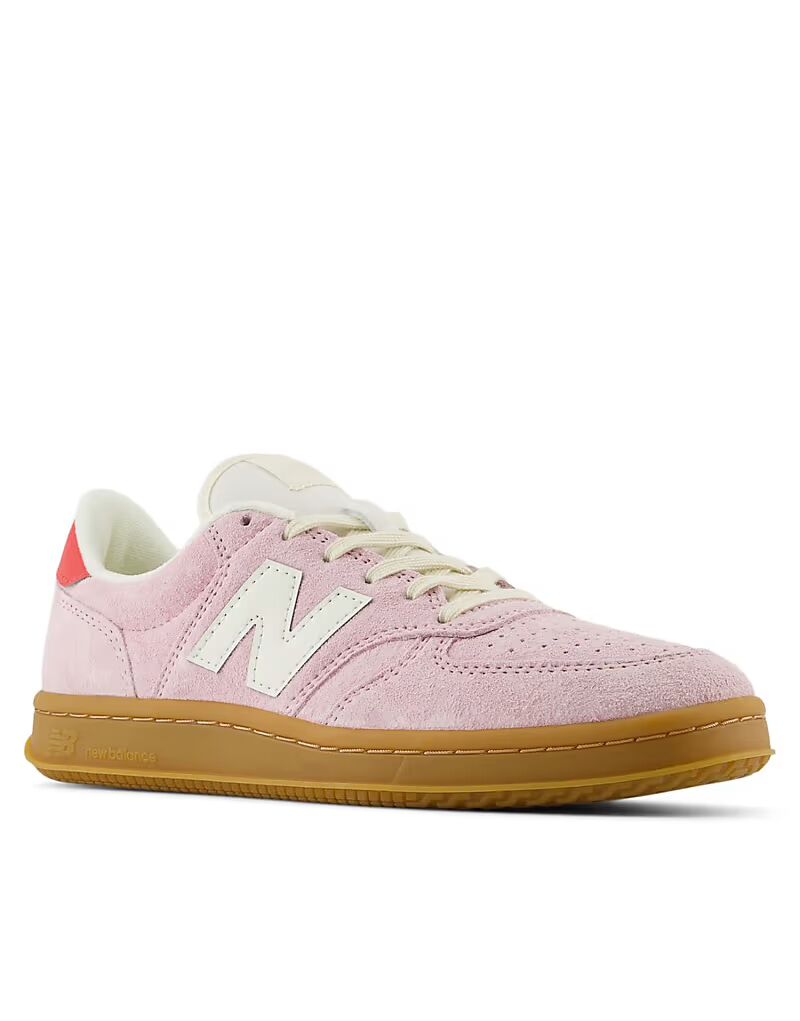 

Кроссовки New Balance T500 розового цвета