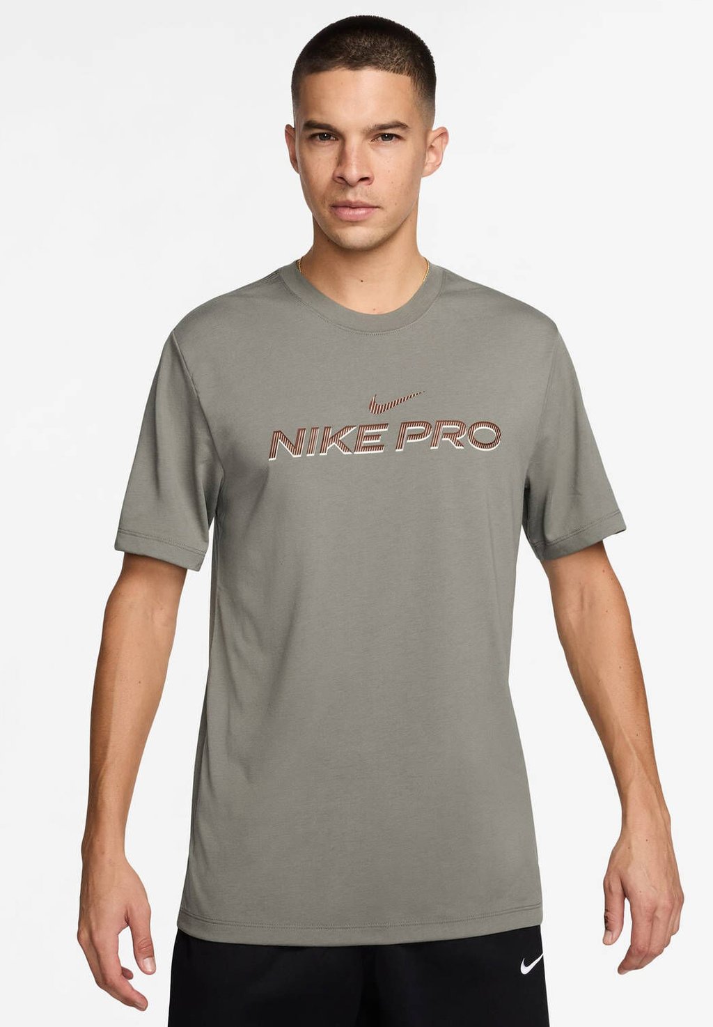 

Спортивная футболка PRO Nike Performance, цвет Light Army