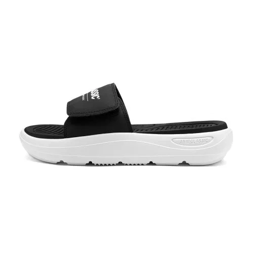 Унисекс сандалии AKIII CLASSIC Dual Cushion Slide