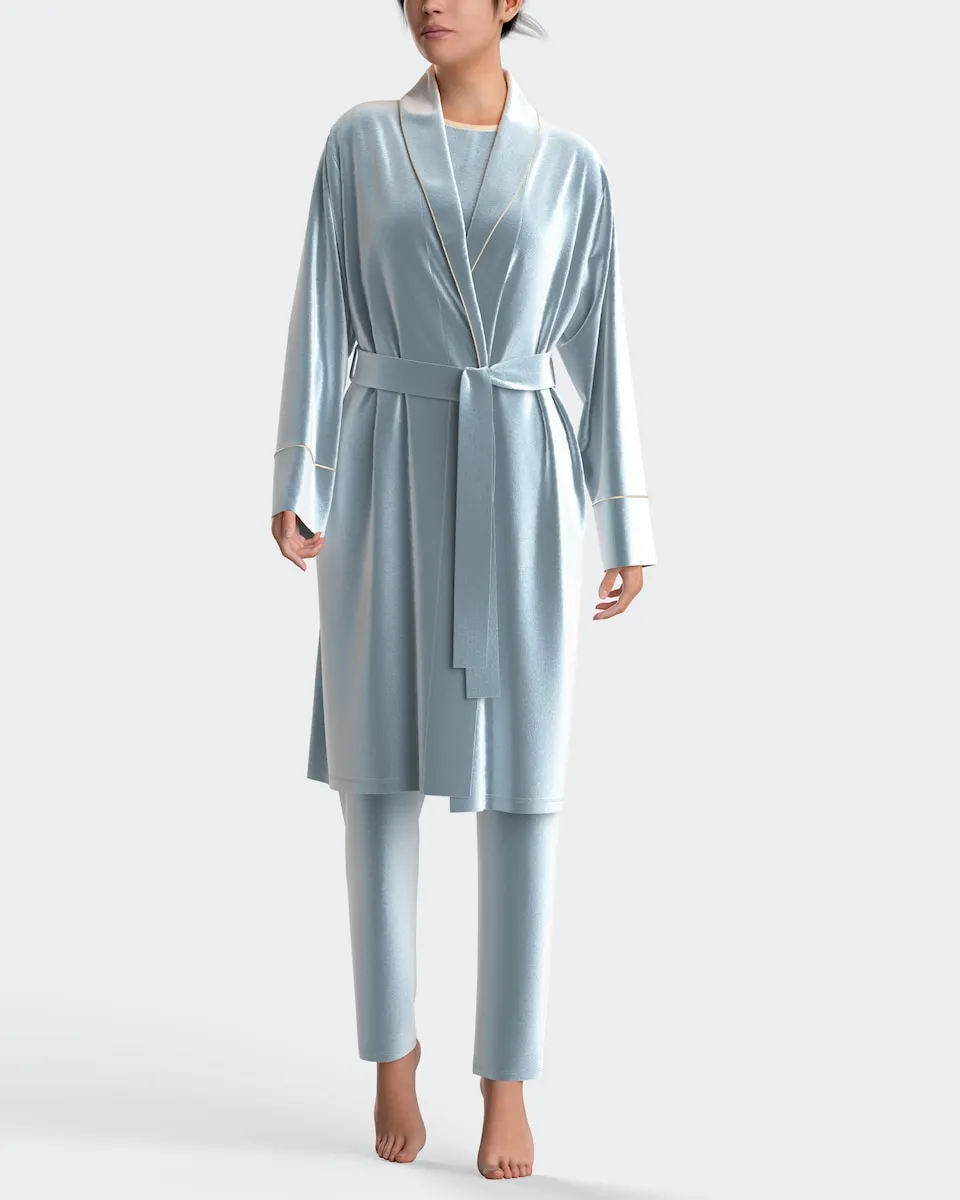 

Длинный женский халат из бархата Impetus, темно-синий