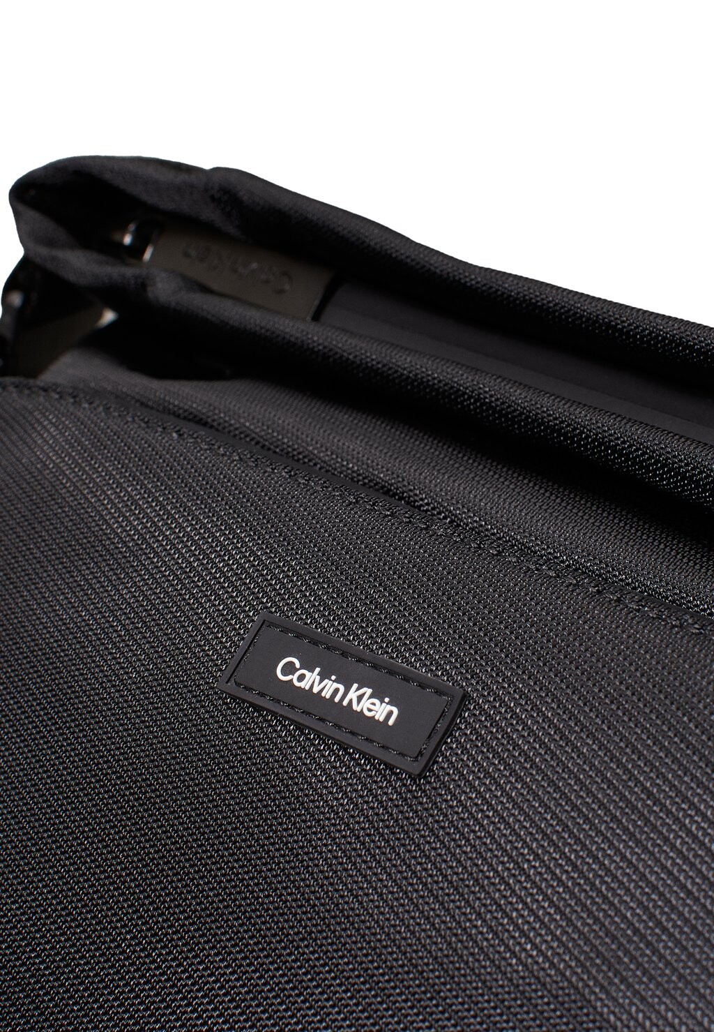 

Сумка через плечо ESSENTIAL TECH UNISEX Calvin Klein, черный