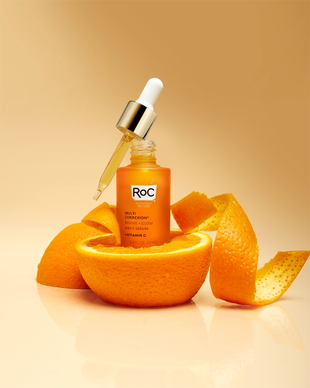 Сыворотка RoC — Multi correxion revive + glow осветляющая с витамином С для лица и шеи, 30 мл — фото 3