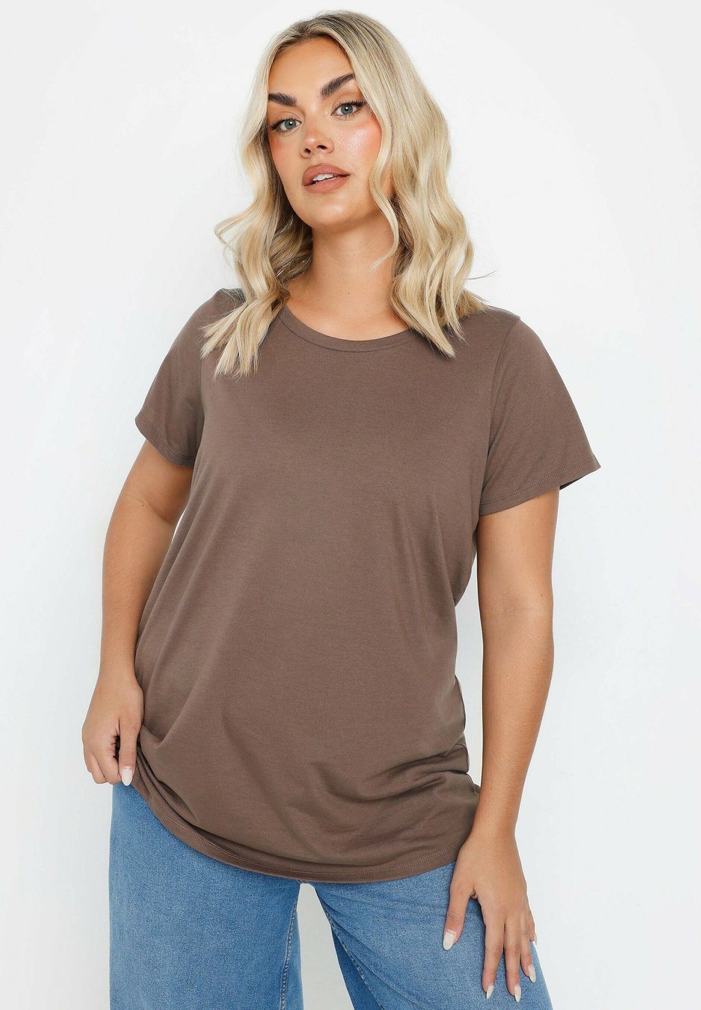 

Базовая футболка 3 PACK CURVE CORE Yours Clothing, коричневый