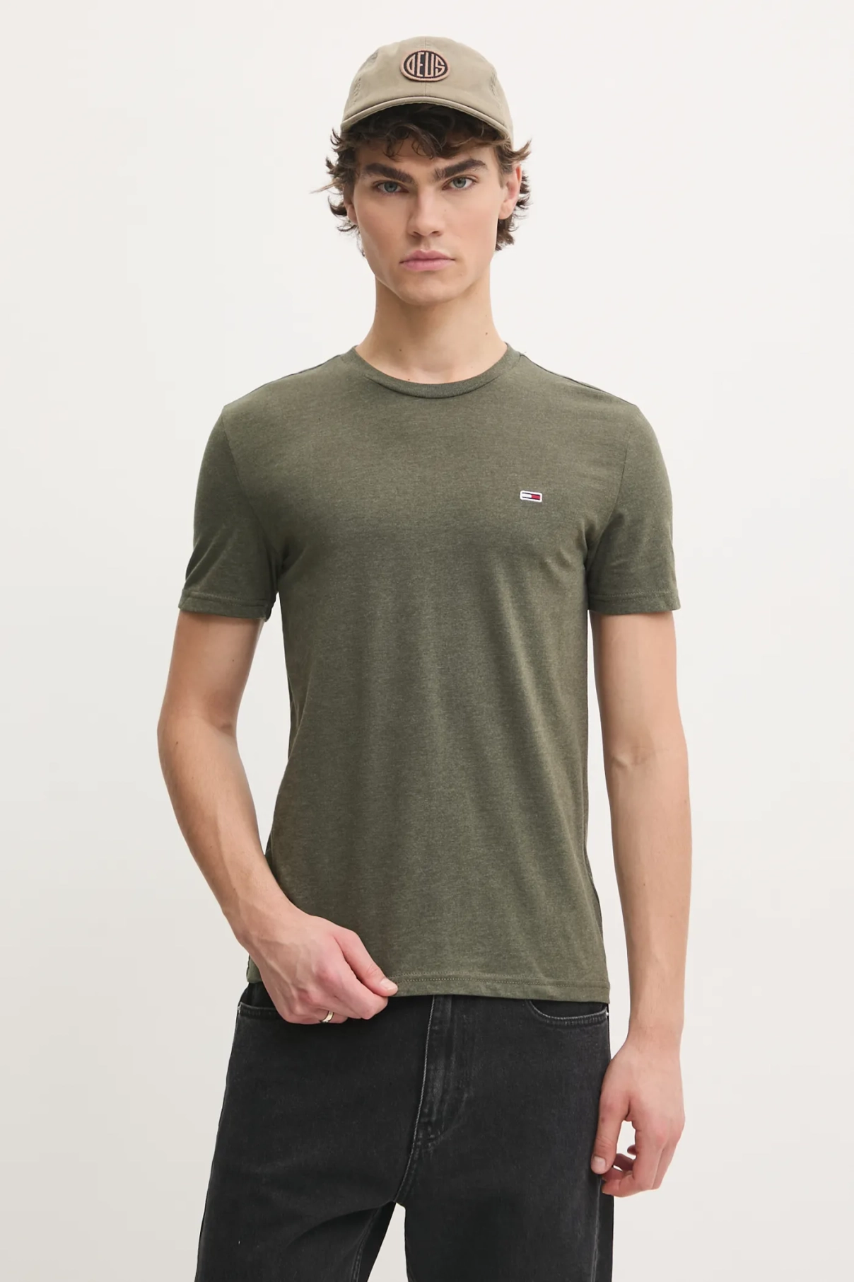 

Футболка Tommy Jeans, зеленый