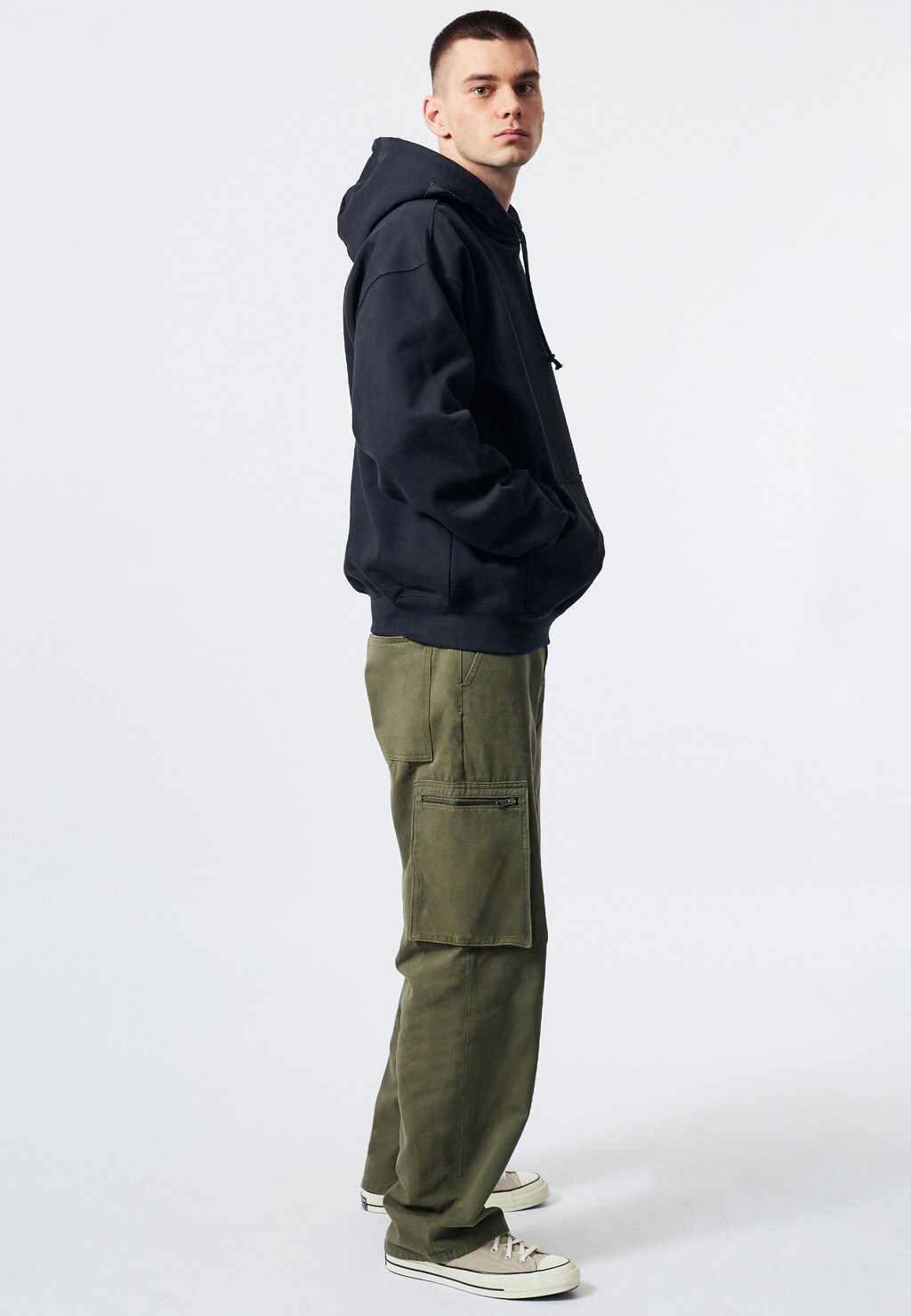 

Брюки карго OMAR UTILITY Dr.Denim, цвет dark emerald