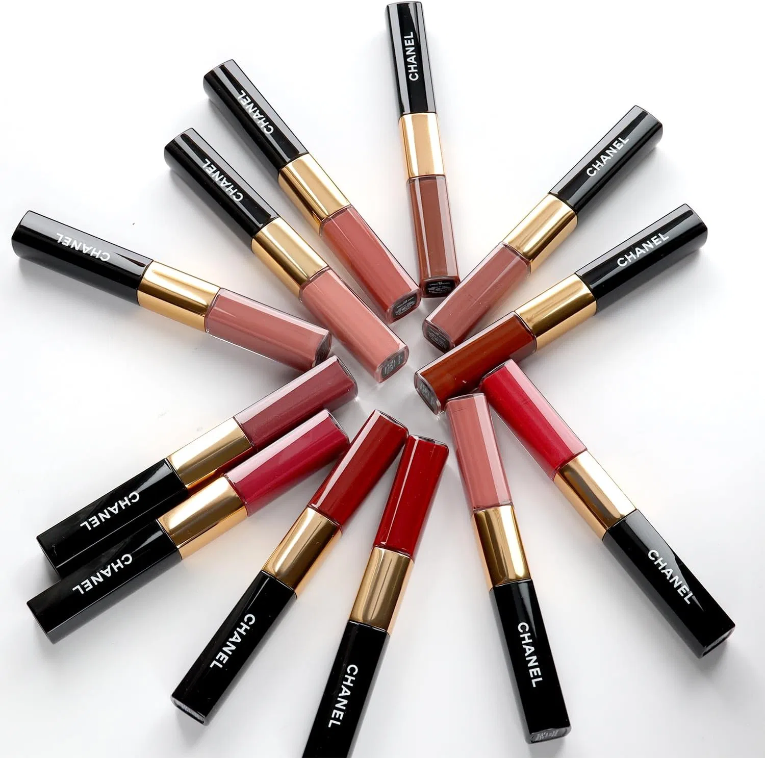 Помада и блеск для губ 2-в-1 Chanel Le Rouge Duo Ultra Tenue 8 мл 186 Pink Nude — фото 2
