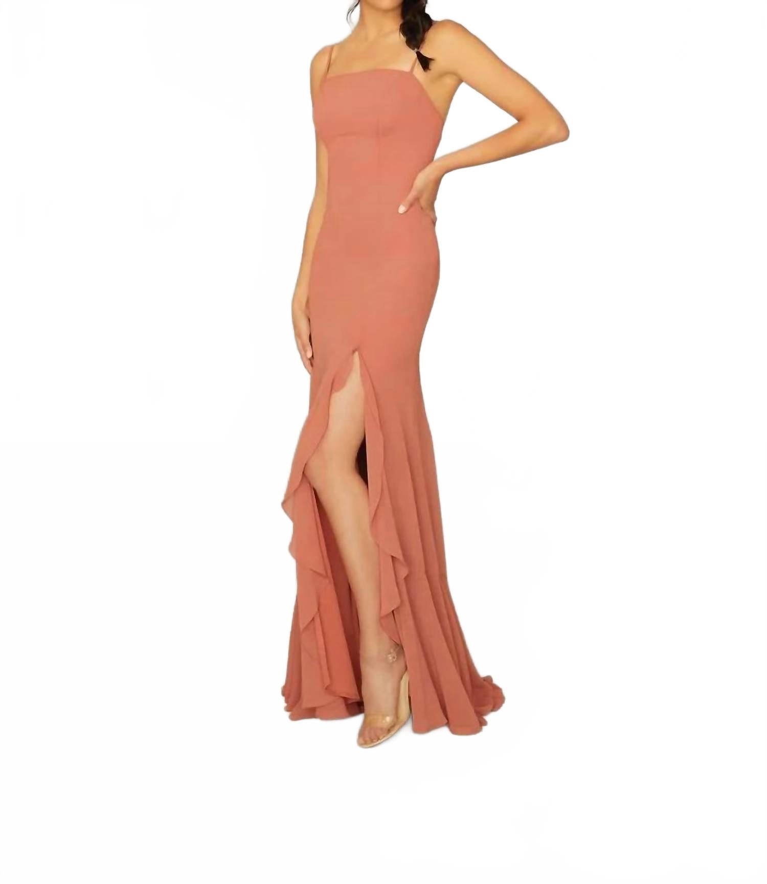 

Свадебное платье подружки невесты из шифона с разрезом в пряном оттенке MORILEE, Spice