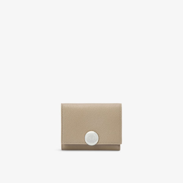 

Небольшой кожаный кошелек Pebble с тройным сложением Loewe, цвет clay