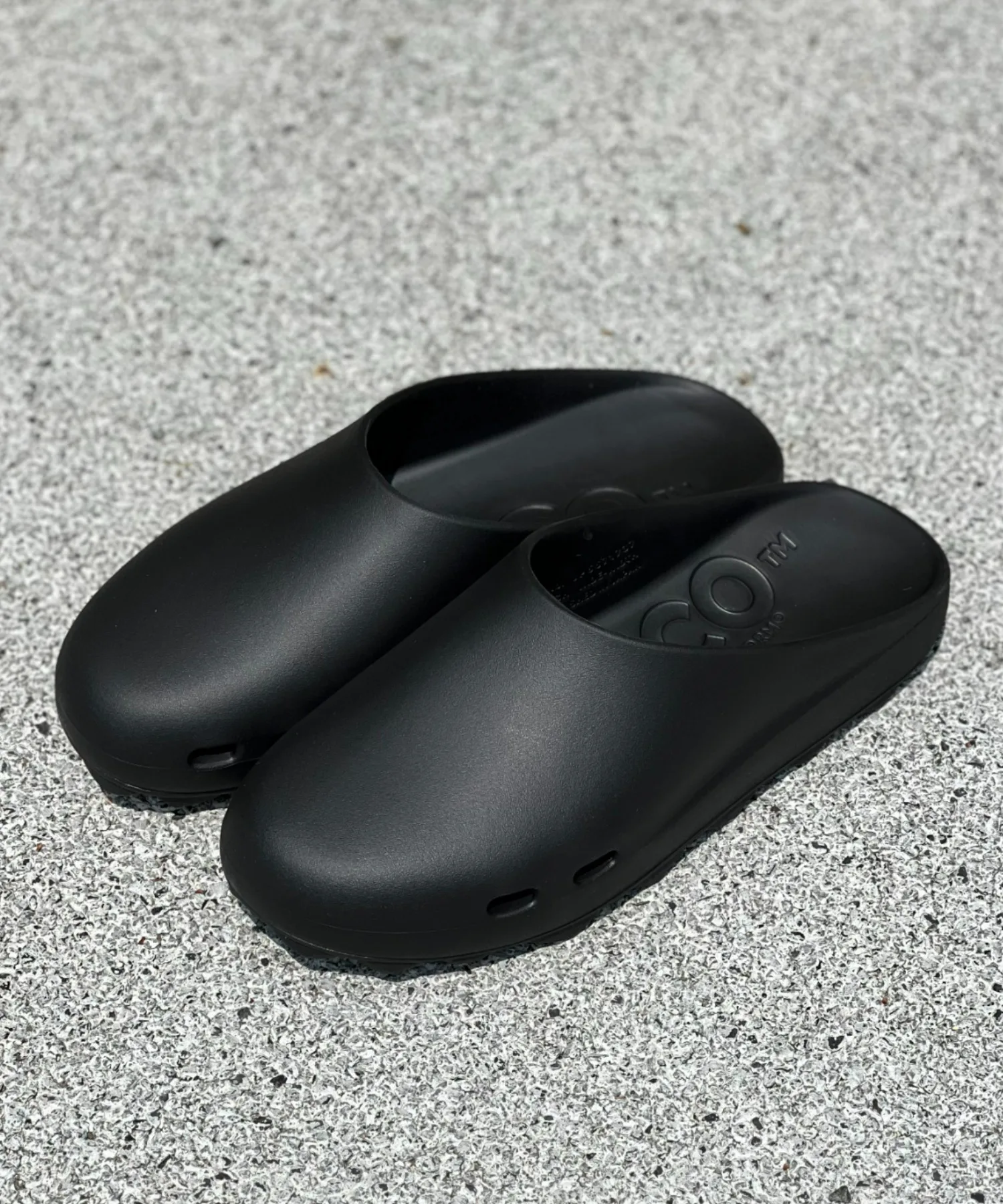 Унисекс сандалии PPACO LUX-1 AIR STUDDED SOLER чёрные