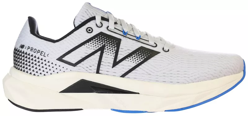 

Мужские кроссовки New Balance FuelCell Propel v5, серый