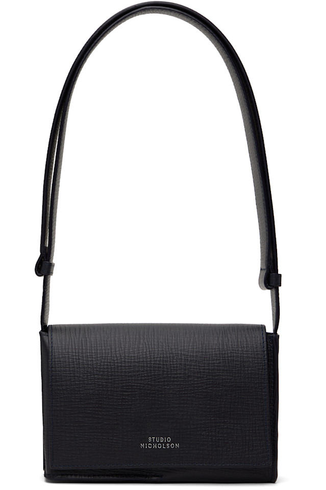 

Мини-сумка Meshi из кожи Studio Nicholson, цвет darkest navy