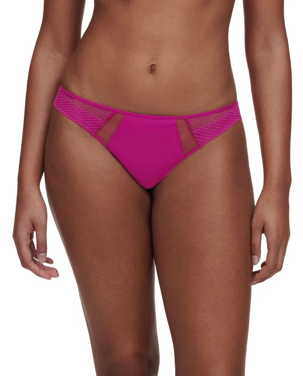 

Кружевные стринги Play Line Chantelle, цвет Fucsia