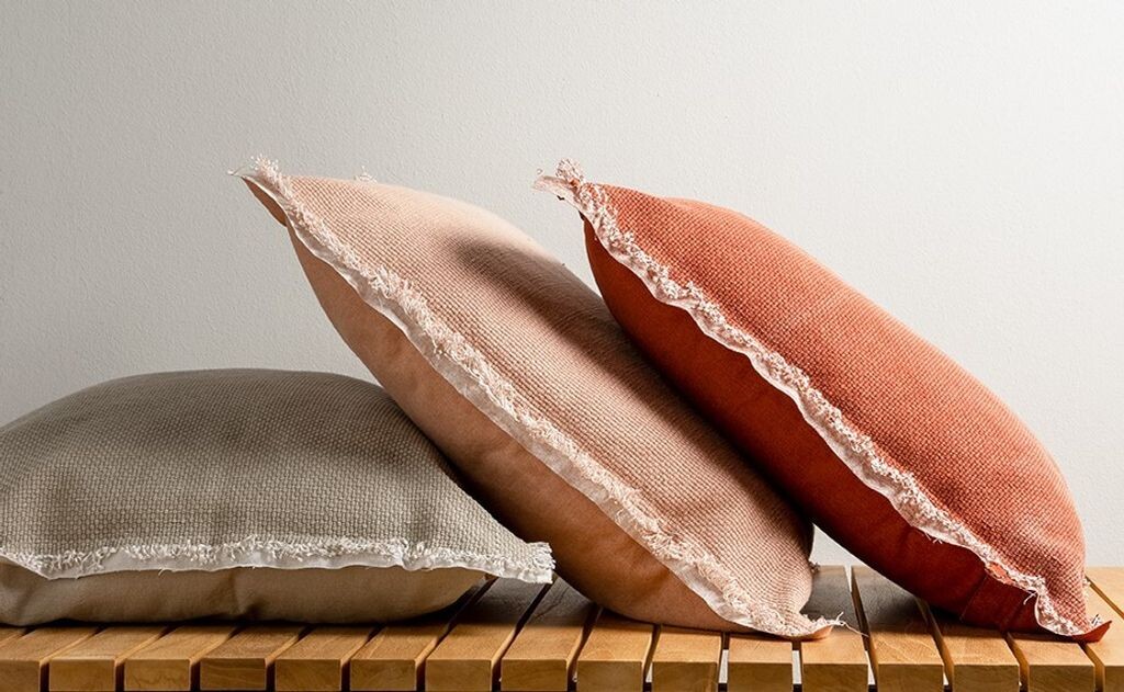

BURTO - Чехол на подушку хлопок с эффектом потертости Muted Clay 45x45 см Dutch Decor