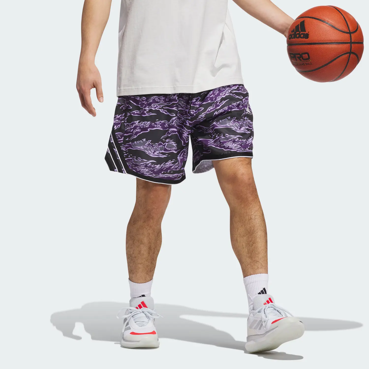 Шорты спортивные Climacool SS25 CRAZY LITE AOP мужские Adidas, фиолетовый/черный — фото 2