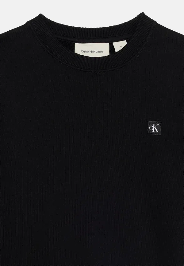 Толстовка Calvin Klein Jeans Mini Badge Sweatshirt, черный — фото 3