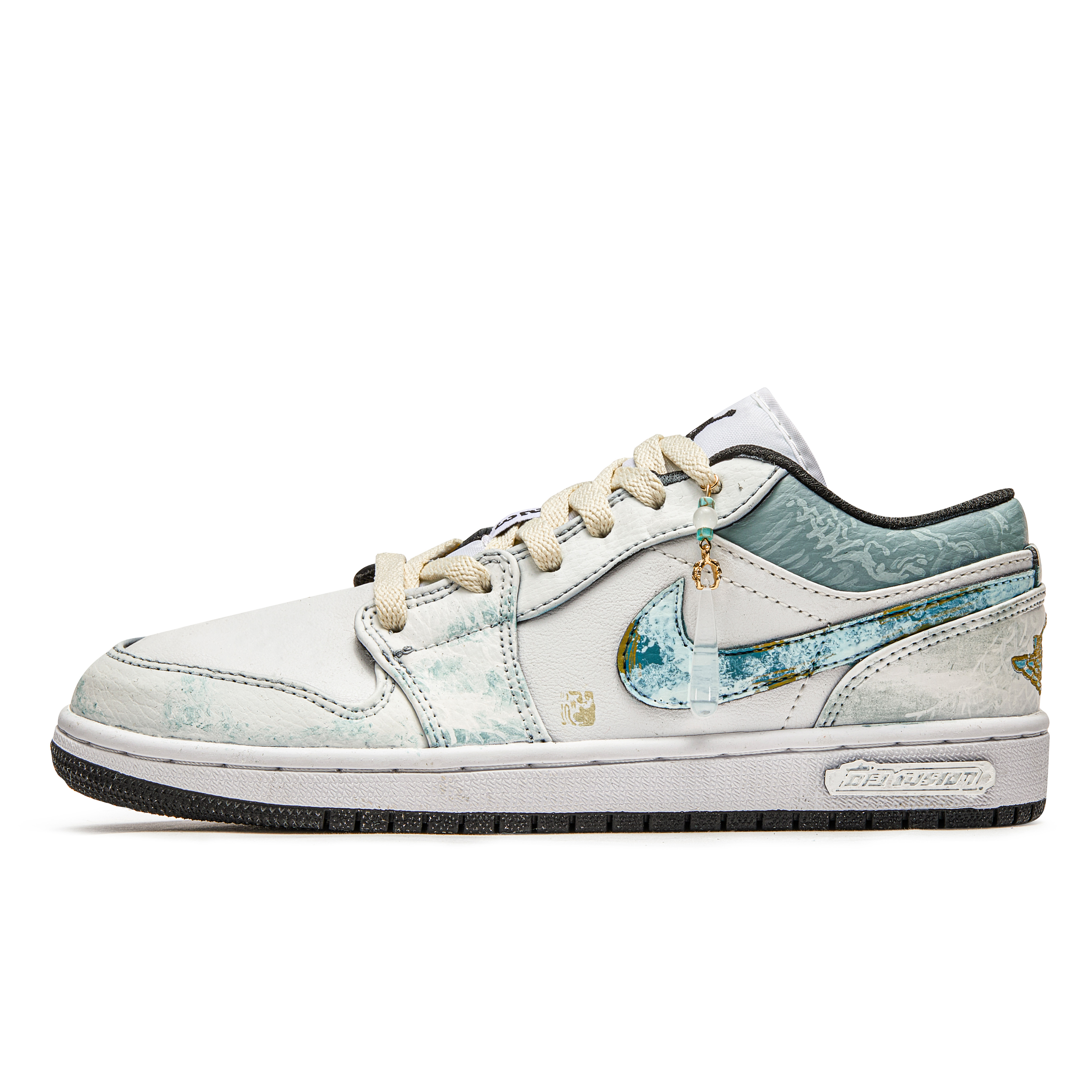 

Кроссовки Air Jordan 1 Vintage Basketball Shoes Women's Low-top Beige/Blue, бежевый/синий