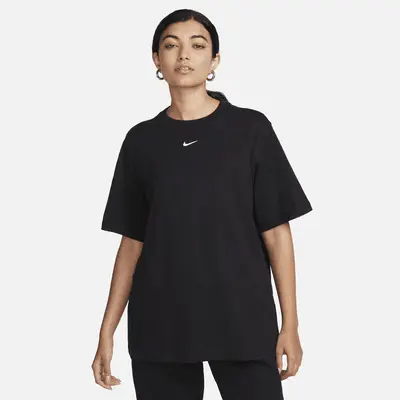 

Футболка Nike Sportswear Essential, черный/белый