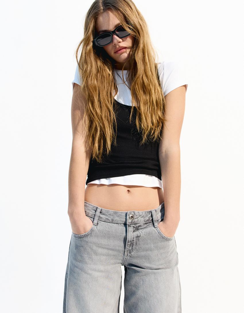 

Джинсы широкие с заниженной талией Bershka, серый