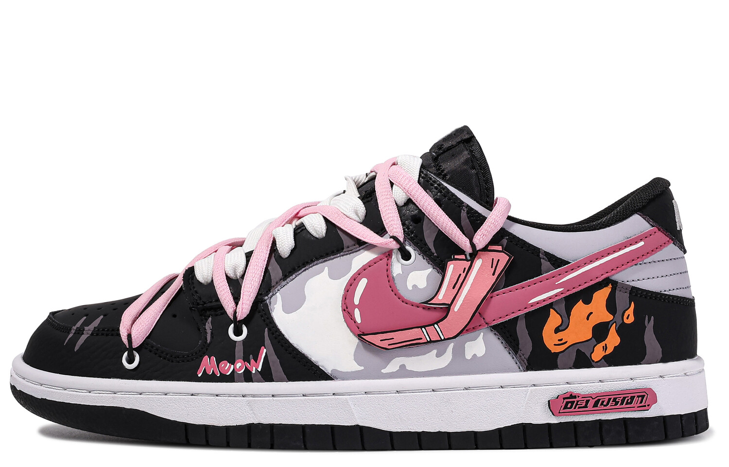 

Кроссовки Nike Dunk Skateboard Shoes Women's Low-Top Black Pink