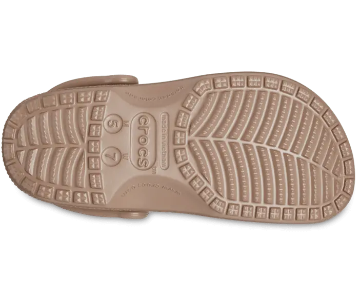 Классические сабо Crocs женские, цвет Latte — фото 4