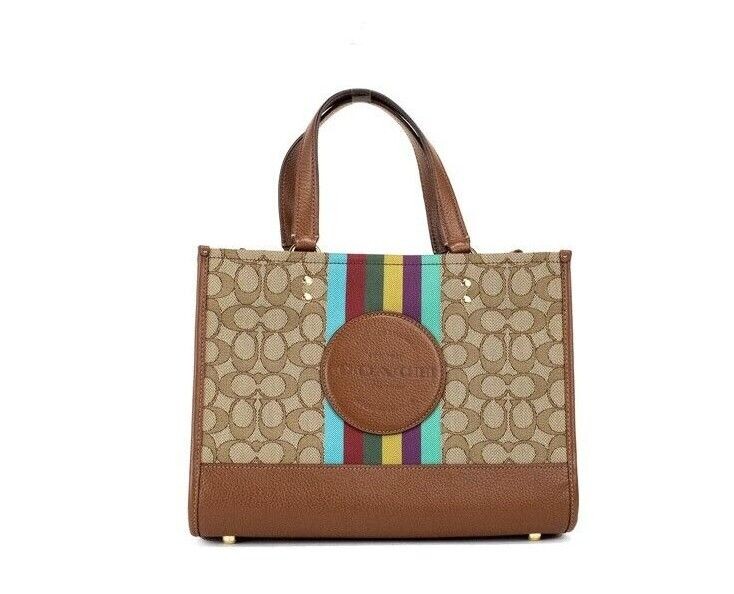

Сумка-переноска Dempsey Medium Legacy Stripe Jacquard Canvas Patch Coach
