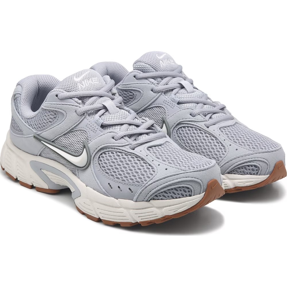 

Кроссовки V5 RNR Nike, мультиколор