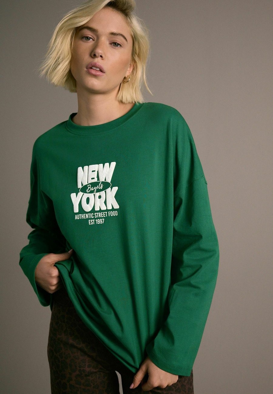 Топ Next NEW YORK BAGEL CREW NECK LONG SLEEVE, Green — фото 2