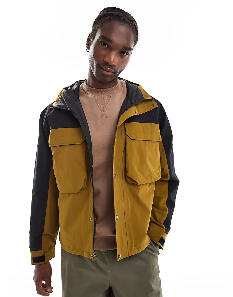 

M66 Ripstop водонепроницаемая куртка с карманами цвета хаки The North Face