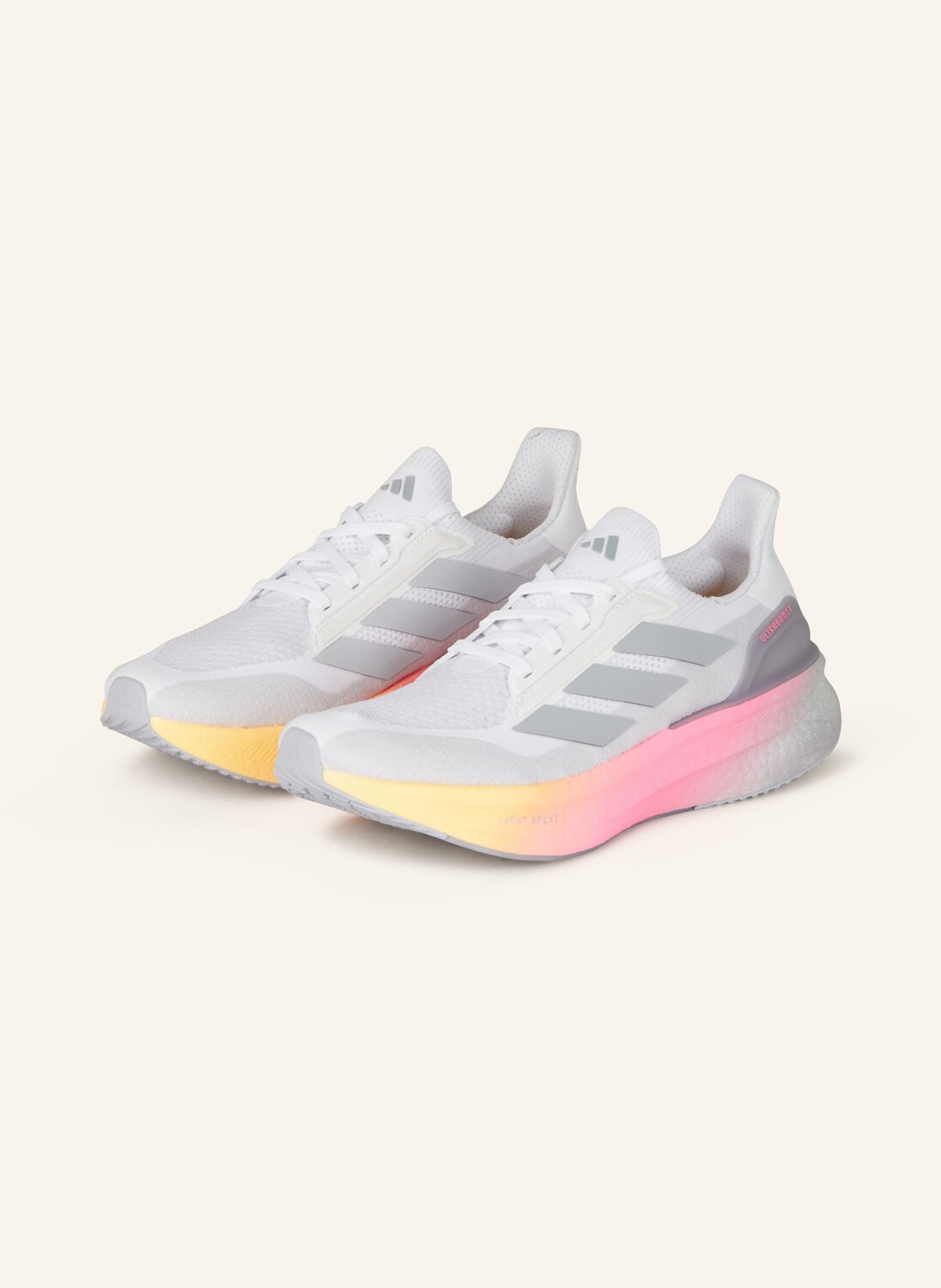

Кроссовки ultraboost 5x adidas, светло-серый