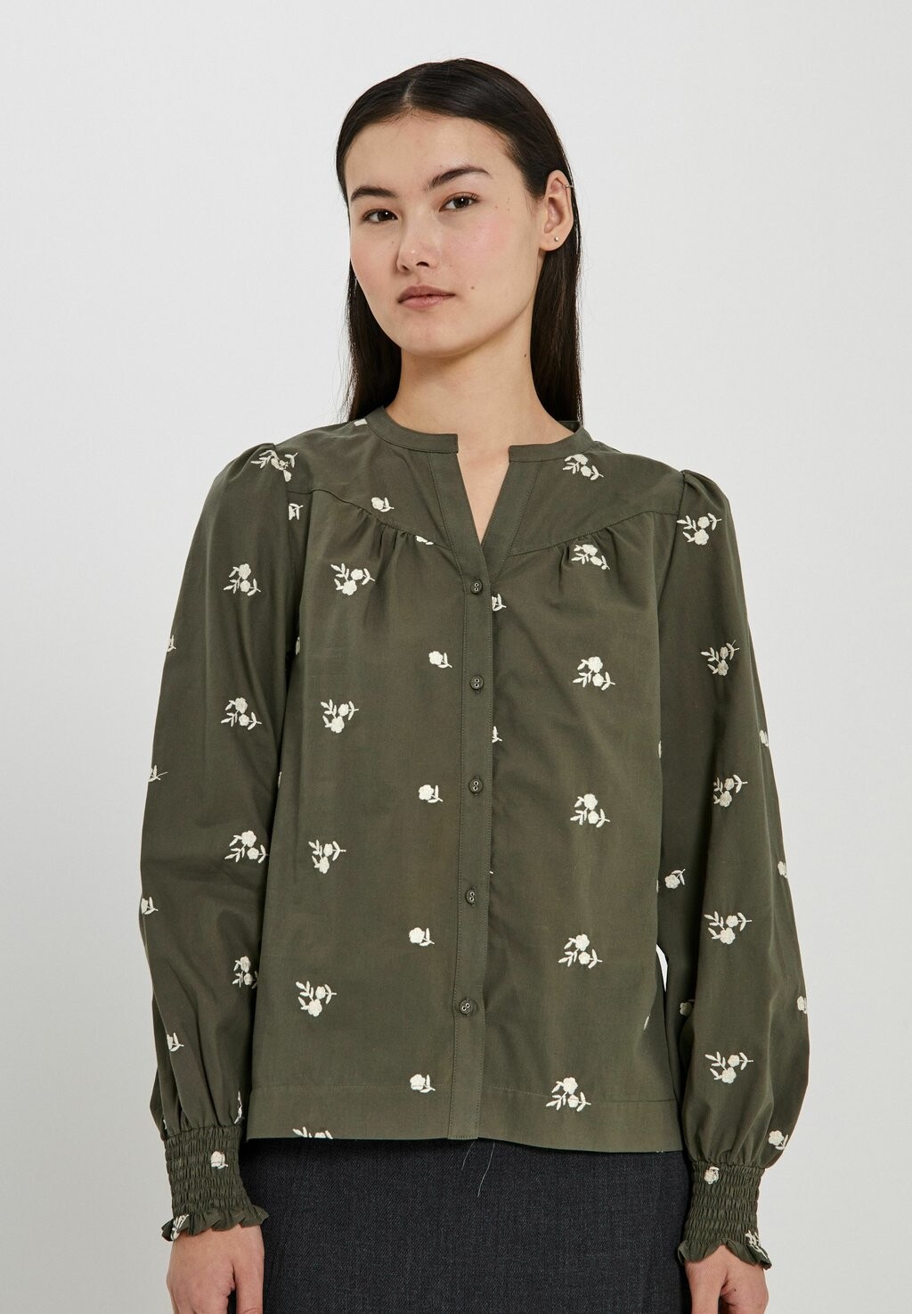 

Блуза MILUNA EMBROIDERY NORR, оливковый