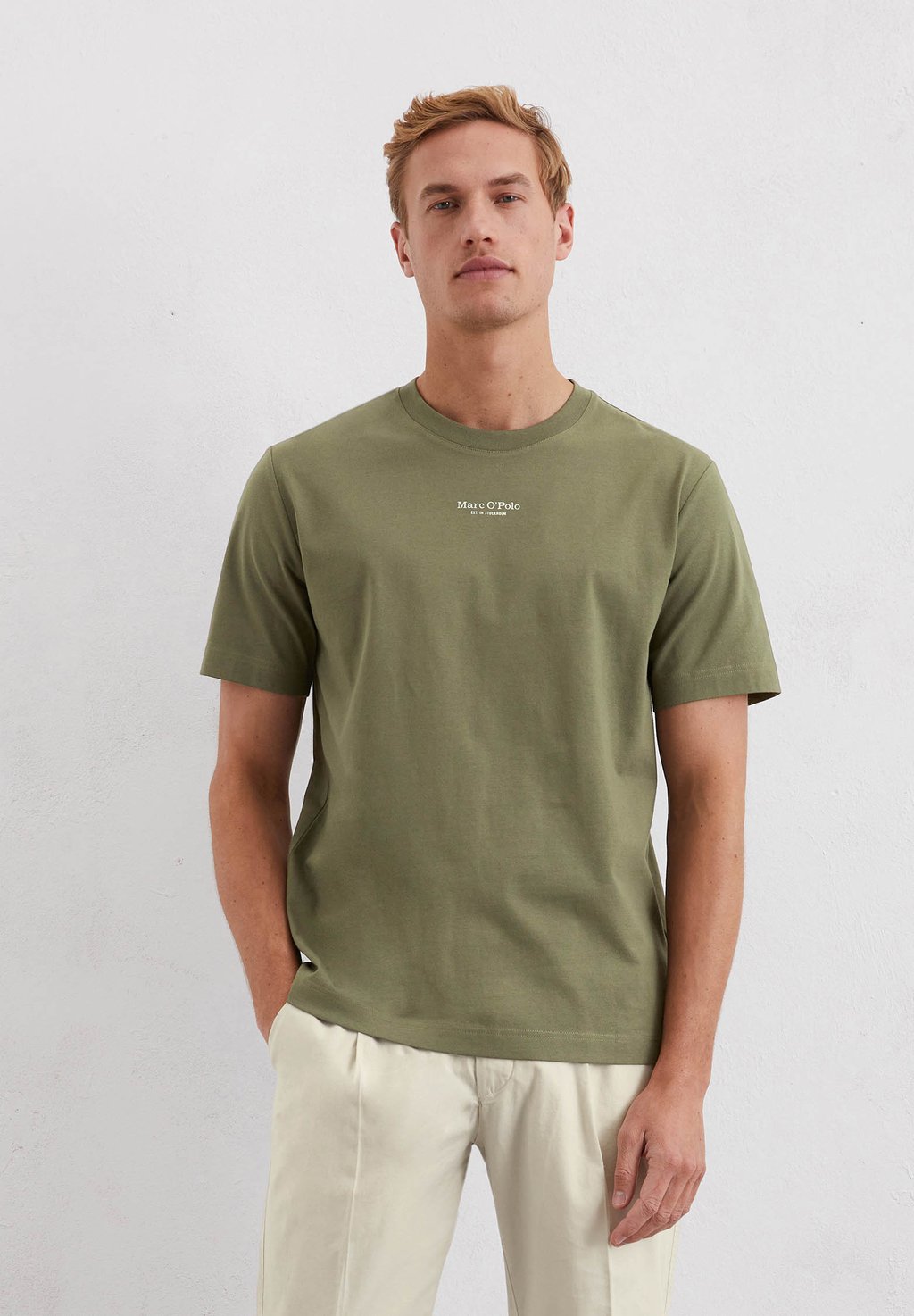 

Базовая футболка SHORT SLEEVE LOGO Marc O'Polo, оливковый