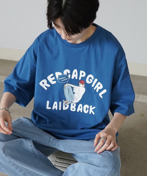 

Футболка с коротким рукавом унисекс, приталенная, с крупным силуэтом, принтом спереди и сзади, бренд Red Cap Girl