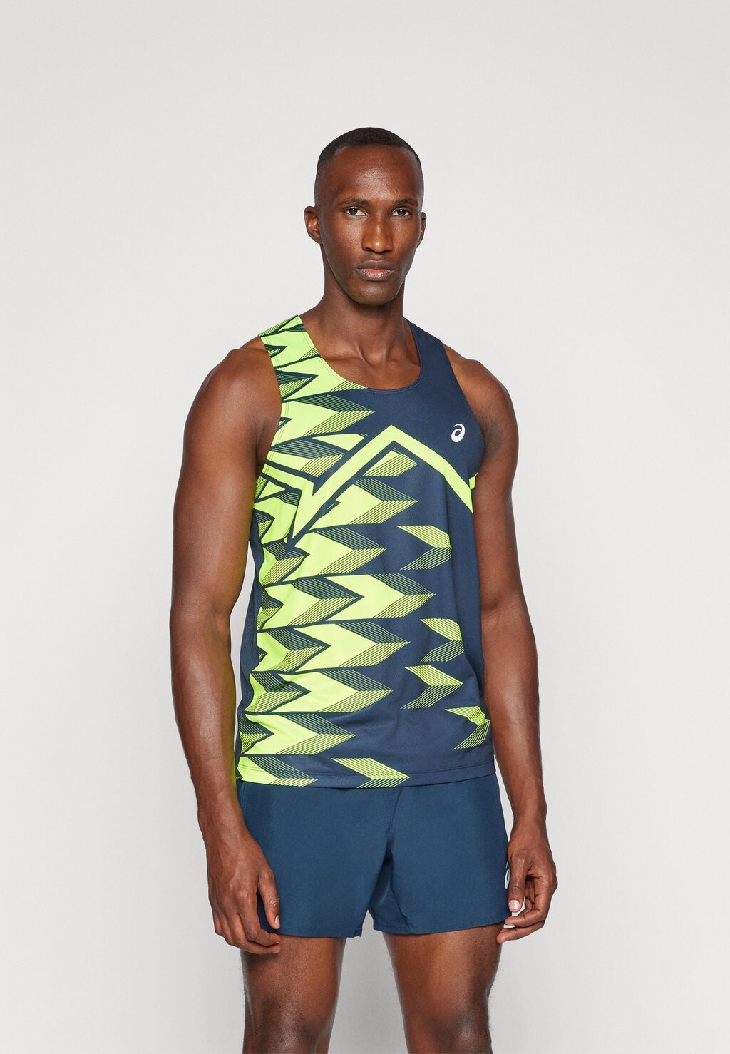 

Топ LIGHT GRAPHIC TANK ASICS, темно-синий