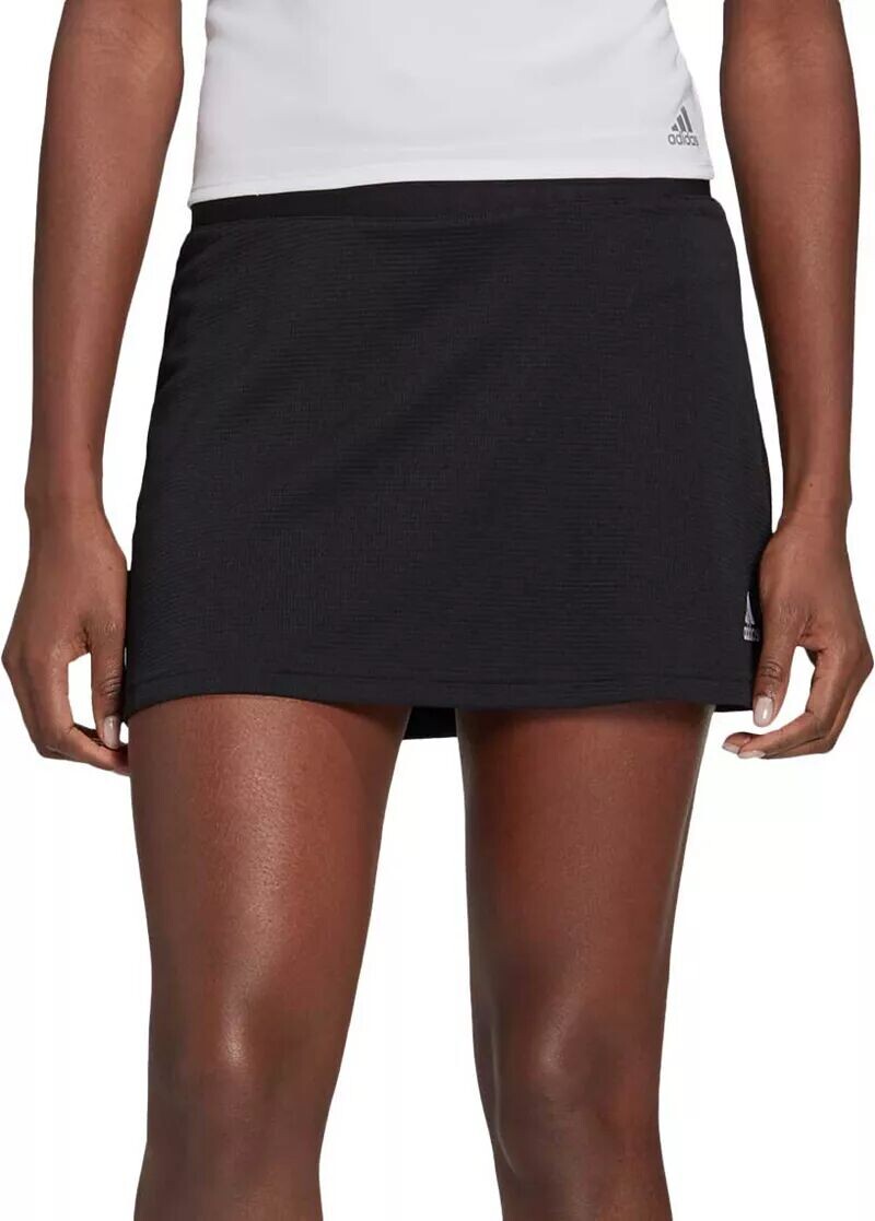 

Женские теннисные шорты Adidas Club