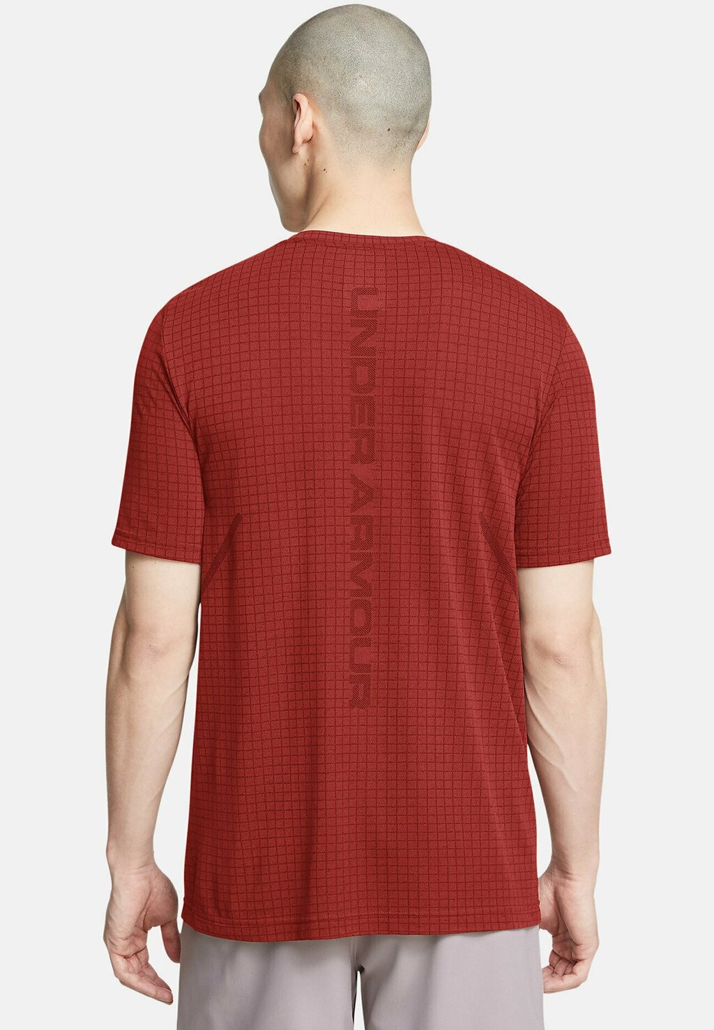 

Принт на футболке VANISH Under Armour, красный