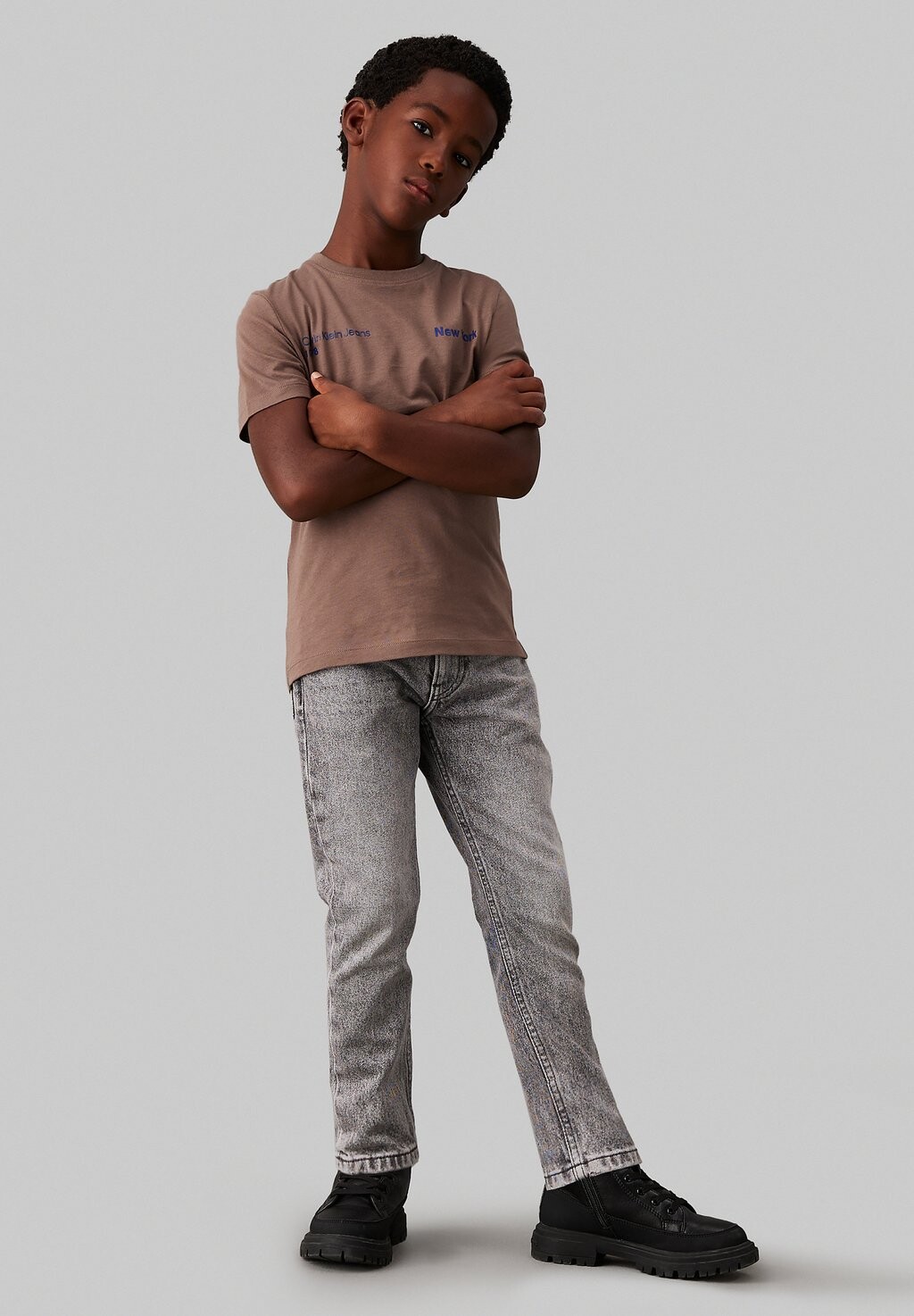 

Футболка LOGO Calvin Klein, бежевый