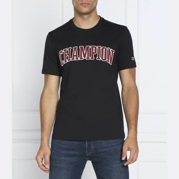 

Удобная футболка Champion, черный