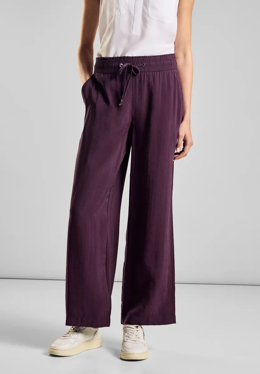 

Брюки из ткани STREET ONE на кулиске, фиолетовый