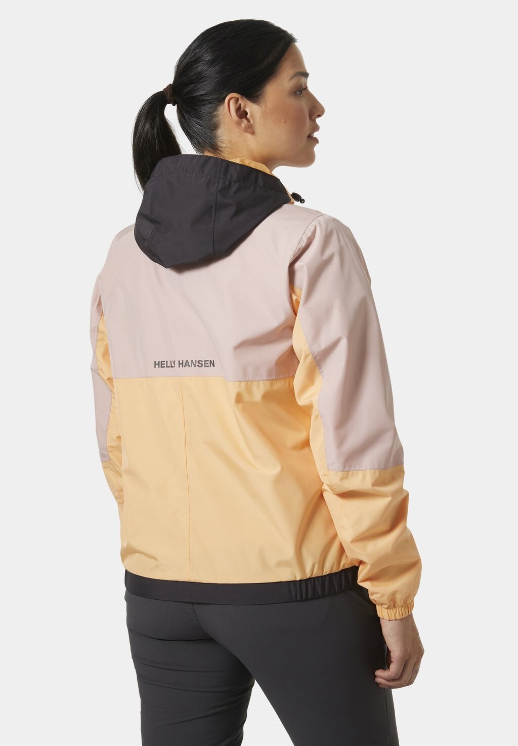 

Дождевик/водоотталкивающая куртка W RIG Helly Hansen, абрикос