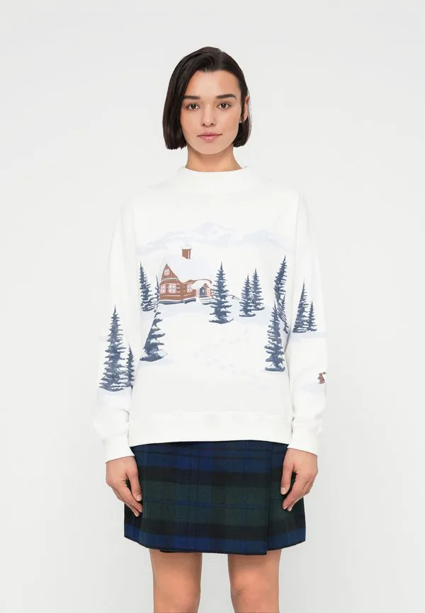 

Свитшот с рождественским принтом и воротником-стойкой, купленный в секонд-хенде. Hollister Co., White, Белый, Свитшот с рождественским принтом и воротником-стойкой, купленный в секонд-хенде. Hollister Co., White